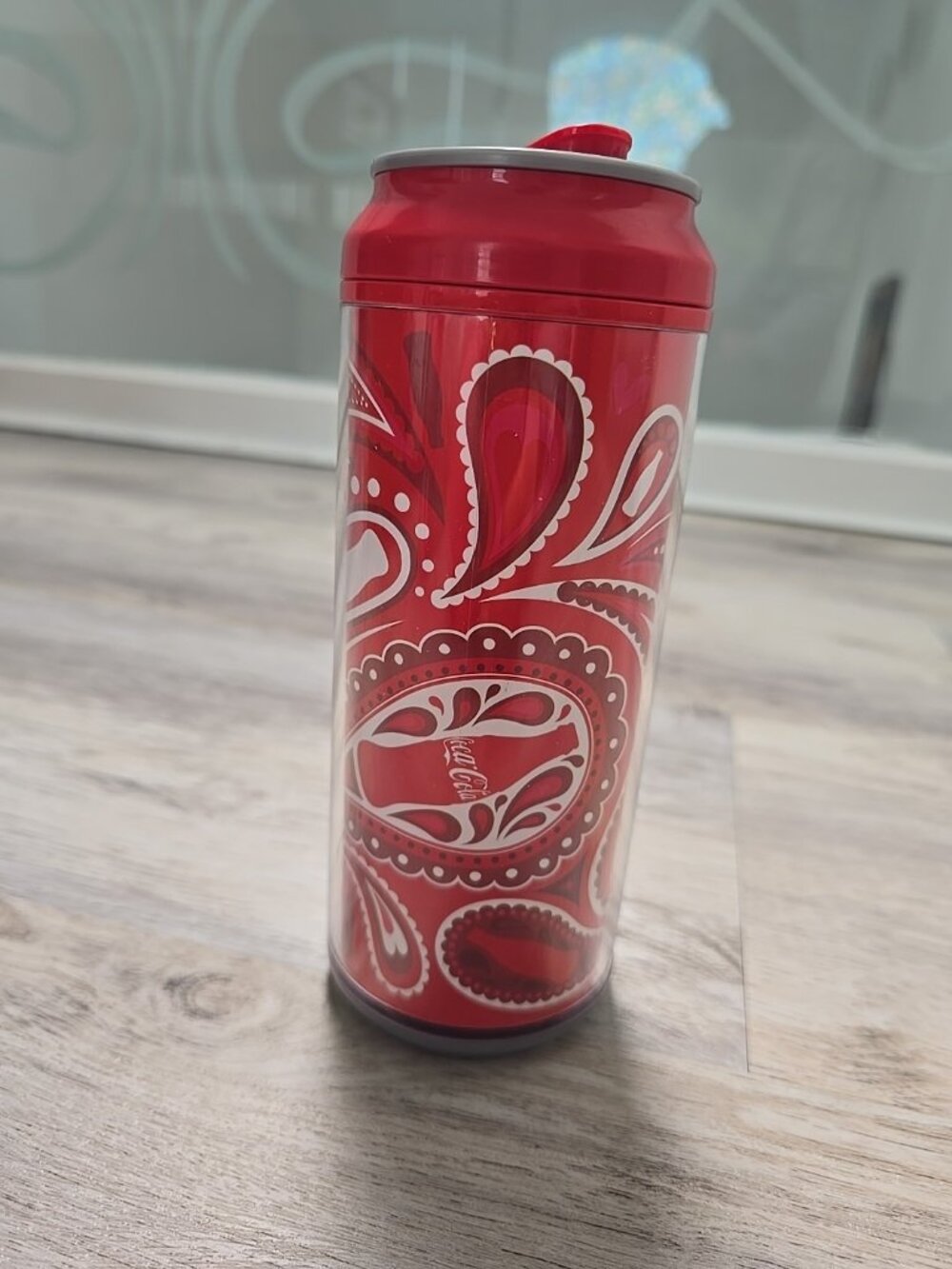 Coca-Cola Cool Gear 16 oz Tumbler With Double Wall Insulation Screw On Lid